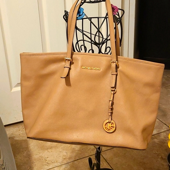 MICHAEL Michael Kors Handbags - Michael Kors purse